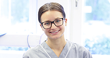 Mirna Krsek jobbar som tandläkare på Vaggeryd Folktandvård